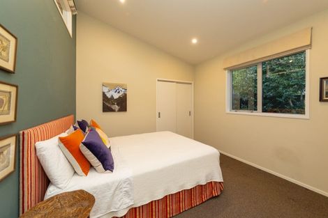 Photo of property in 72 Pahiatua Street, Hokowhitu, Palmerston North, 4410