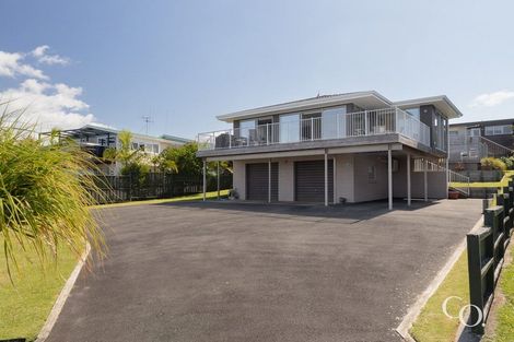 Photo of property in 4 Laing Place, Otumoetai, Tauranga, 3110