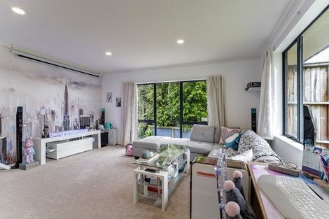 Photo of property in 115c Woodglen Road, Glen Eden, Auckland, 0602