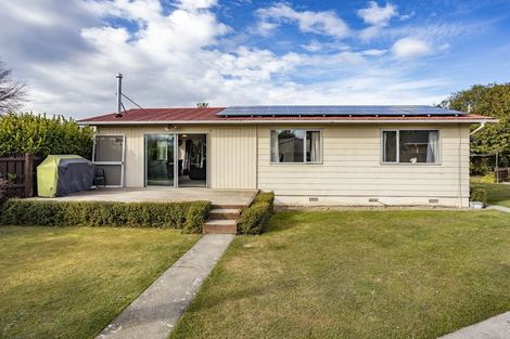 Photo of property in 11 Coleman Place, Darfield, 7510