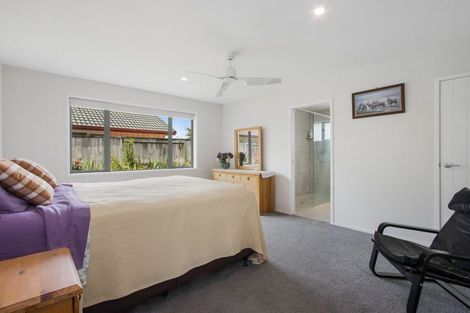 Photo of property in 10 Nolan Place, Katikati, 3129