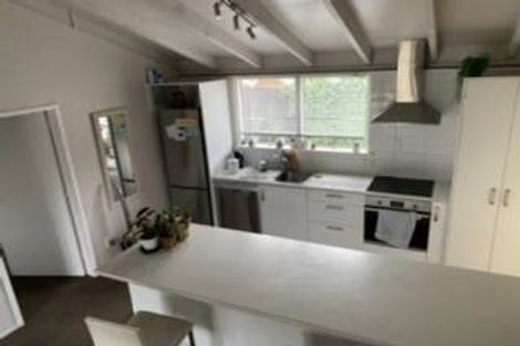 Photo of property in 2/23 Blighs Road, Strowan, Christchurch, 8052