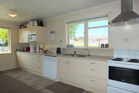 Photo of property in 42 Cornwall Street, Watlington, Timaru, 7910