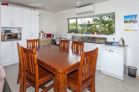 Photo of property in 51 Pa Road, Hahei, Whitianga, 3591