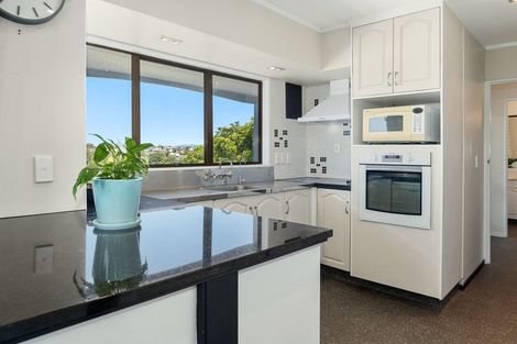 Photo of property in 247 Bellevue Road, Bellevue, Tauranga, 3110