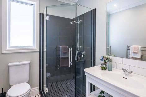 Photo of property in 51 Tinakori Road, Thorndon, Wellington, 6011