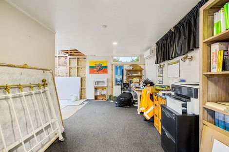 Photo of property in 1/350 Royal Road, Massey, Auckland, 0614
