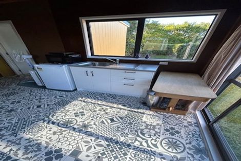 Photo of property in 286 Rehutai Road, Baylys Beach, Dargaville, 0377