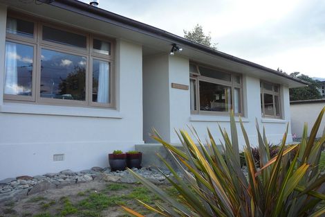 Photo of property in 17 Alton Street, Omakau, 9376