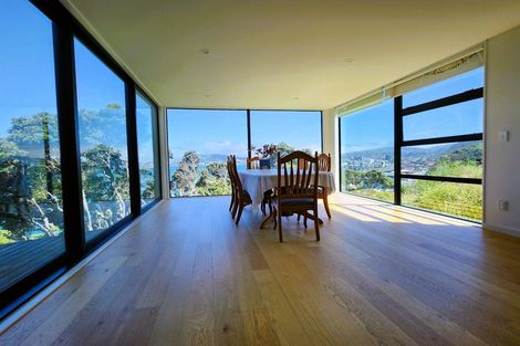 Photo of property in 10 Satchell Way, Kaiwharawhara, Wellington, 6035