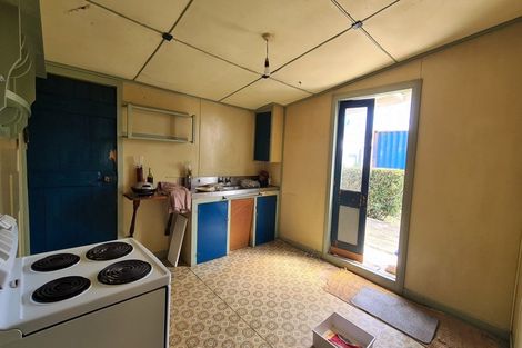 Photo of property in 10 King Street, Opunake, 4616