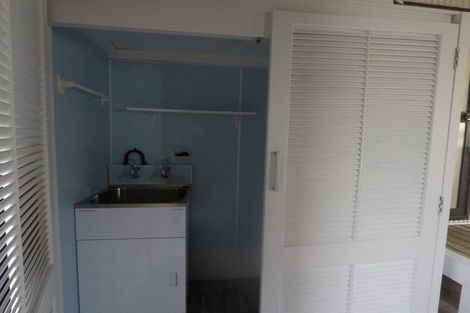 Photo of property in 10 Stuart Place, Blagdon, New Plymouth, 4310