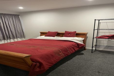 Photo of property in 2b/5 Kent Terrace, Mount Victoria, Wellington, 6011