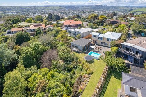 Photo of property in 104 Mount View Road, Bastia Hill, Whanganui, 4500