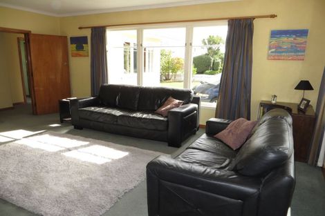Photo of property in 11 Galway Avenue, Hokowhitu, Palmerston North, 4410