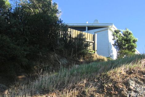 Photo of property in 77a Bassett Road, Johnsonville, Wellington, 6037