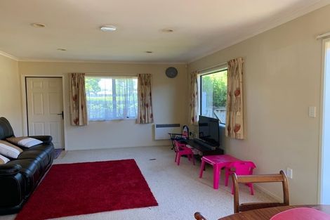 Photo of property in 14 Valley Road, Pukekohe, 2120