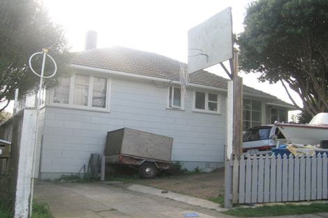 Photo of property in 12 Mitchell Grove, Ranui, Porirua, 5024