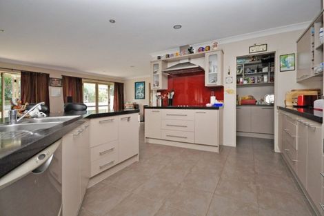 Photo of property in 5 Ernest Shackleton Place, Waiuku, 2123