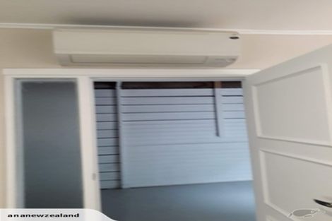 Photo of property in 2/50 Hain Avenue, Mangere East, Auckland, 2024