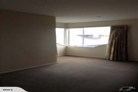 Photo of property in 5 Hunt Lane, Avondale, Christchurch, 8061