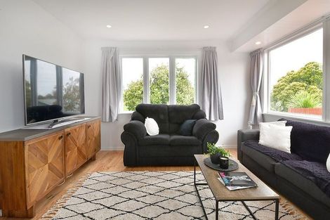 Photo of property in 56 Taurus Crescent, Beach Haven, Auckland, 0626