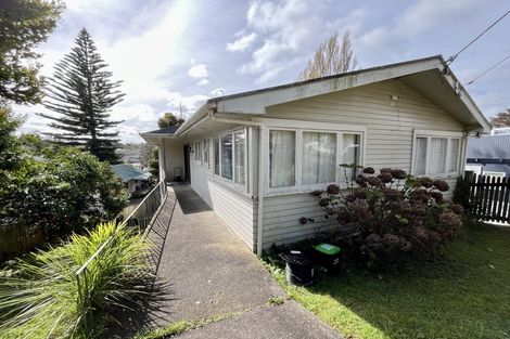 Photo of property in 157 Don Buck Road, Massey, Auckland, 0614