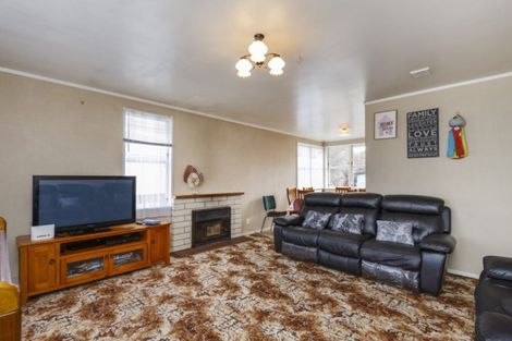 Photo of property in 5 Lambert Street, Marton, 4710