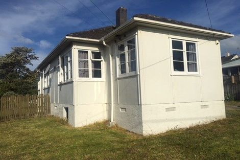 Photo of property in 180 Lake Road, Belmont, Auckland, 0622
