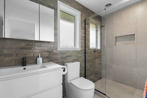 Photo of property in 21 Kohekohe Drive, Owhata, Rotorua, 3010