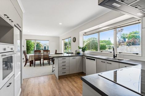 Photo of property in 67 Pacific Cove Drive, Papamoa Beach, Papamoa, 3118