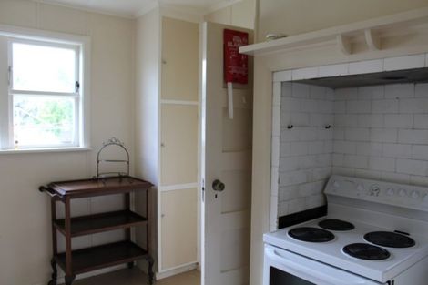 Photo of property in 12 Ranfurly Street, Dannevirke, 4930