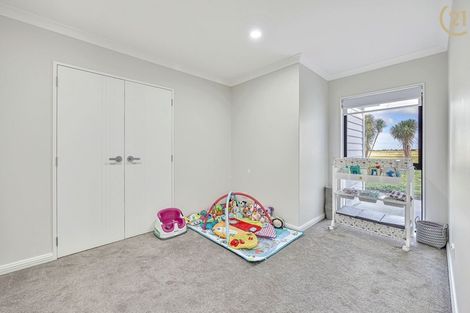 Photo of property in 17 Hard Beech Street, Takanini, 2110