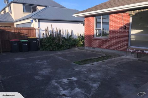 Photo of property in 122 Maidstone Road, Ilam, Christchurch, 8041