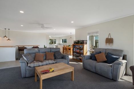 Photo of property in 148 Seaforth Road, Waihi Beach, 3611