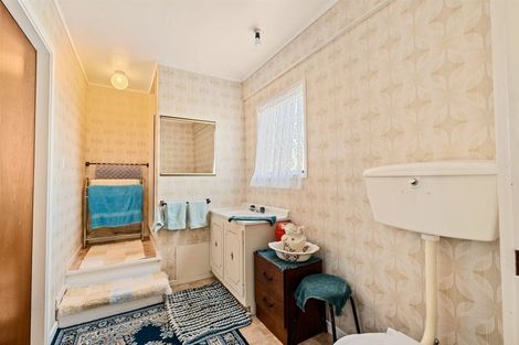 Photo of property in 1/6 Princess Street, Waitara, 4320