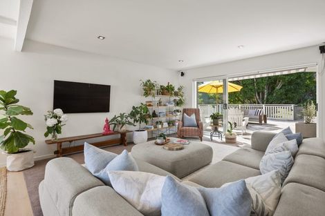 Photo of property in 49 Ngataringa Road, Devonport, Auckland, 0624