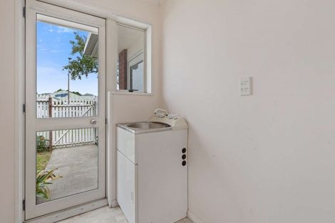 Photo of property in 1 Cardigan Bay Place, Addington, Christchurch, 8024