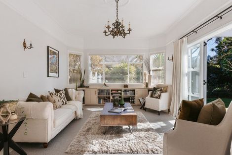 Photo of property in 15 Knightsbridge Place, Bethlehem, Tauranga, 3110