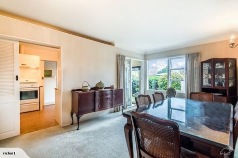 Photo of property in 9 Catalina Crescent, Forrest Hill, Auckland, 0620