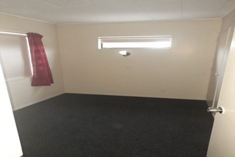 Photo of property in 2/62 Weymouth Road, Manurewa, Auckland, 2102