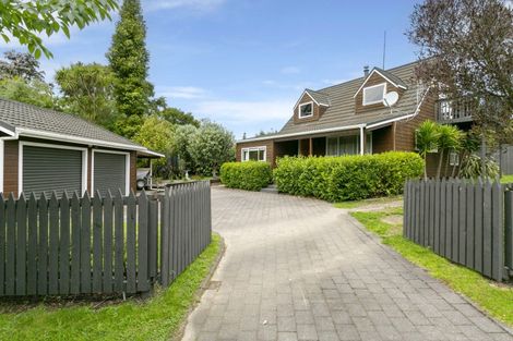 Photo of property in 1 Green Place, Richmond Heights, Taupo, 3330