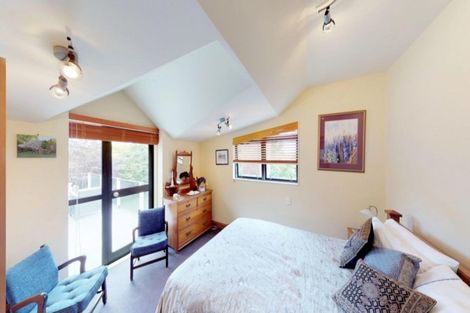 Photo of property in 312 Heatherlea Road East, Levin, 5571