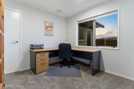 Photo of property in 37d Helenvale Crescent, Pokeno, 2402