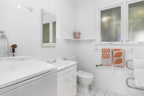 Photo of property in 1/26 Tawa Street, Eastbourne, Lower Hutt, 5013