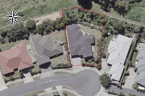 Photo of property in 21 Cascade Way, Paraparaumu, 5032