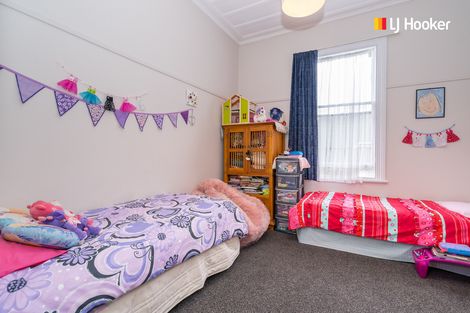 Photo of property in 17 Wesley Street, South Dunedin, Dunedin, 9012