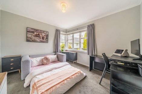 Photo of property in 14 Pempsey Street, Silverstream, Upper Hutt, 5019