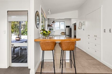 Photo of property in 78 Charles Street, Westshore, Napier, 4110