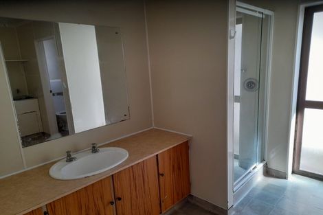 Photo of property in 1a Sylvia Street, Stratford, 4332